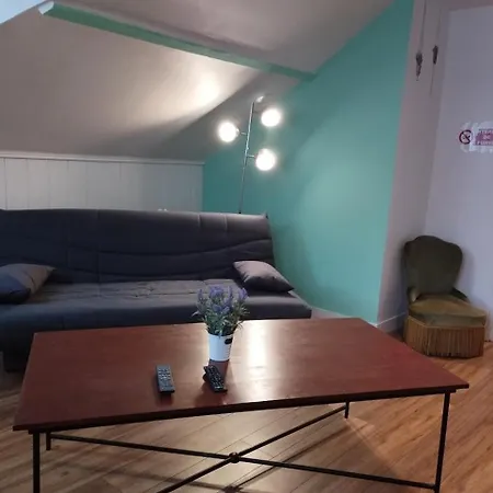 L'hirondelle ル・トレポール